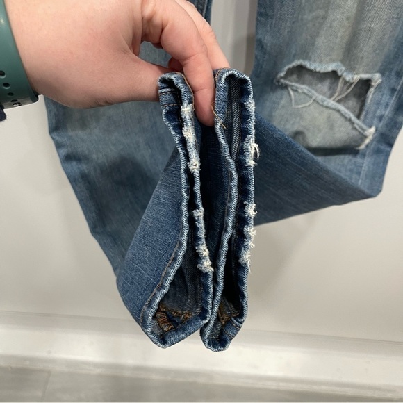 Gap Real Straight Distressed Light Wash Jeans Size 29 Regular Cotton - Picture 5 of 11